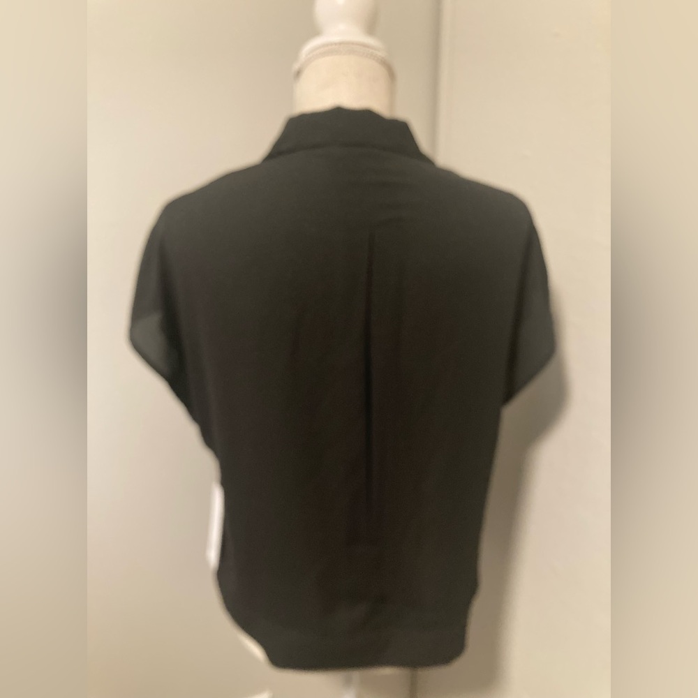 DKNY Black Short-Sleeve Collar Blouse - Picture 4 of 9